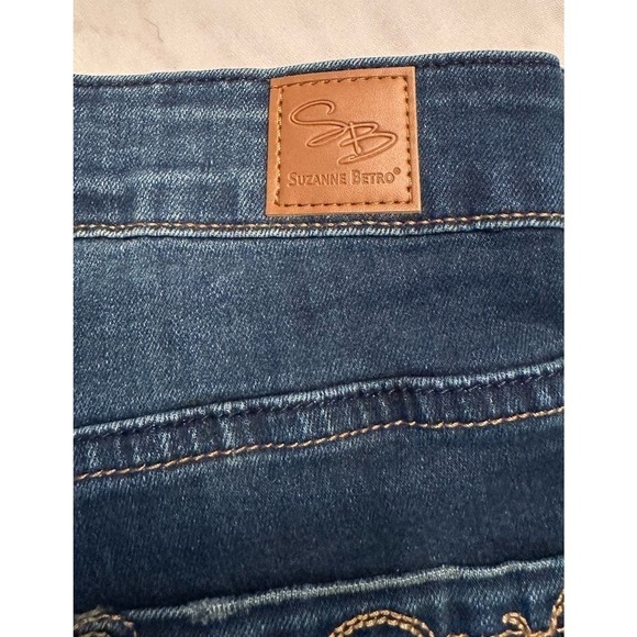 Suzanne Betro Super Destroyed Jeans Sz 6 NWT - Picture 12 of 12